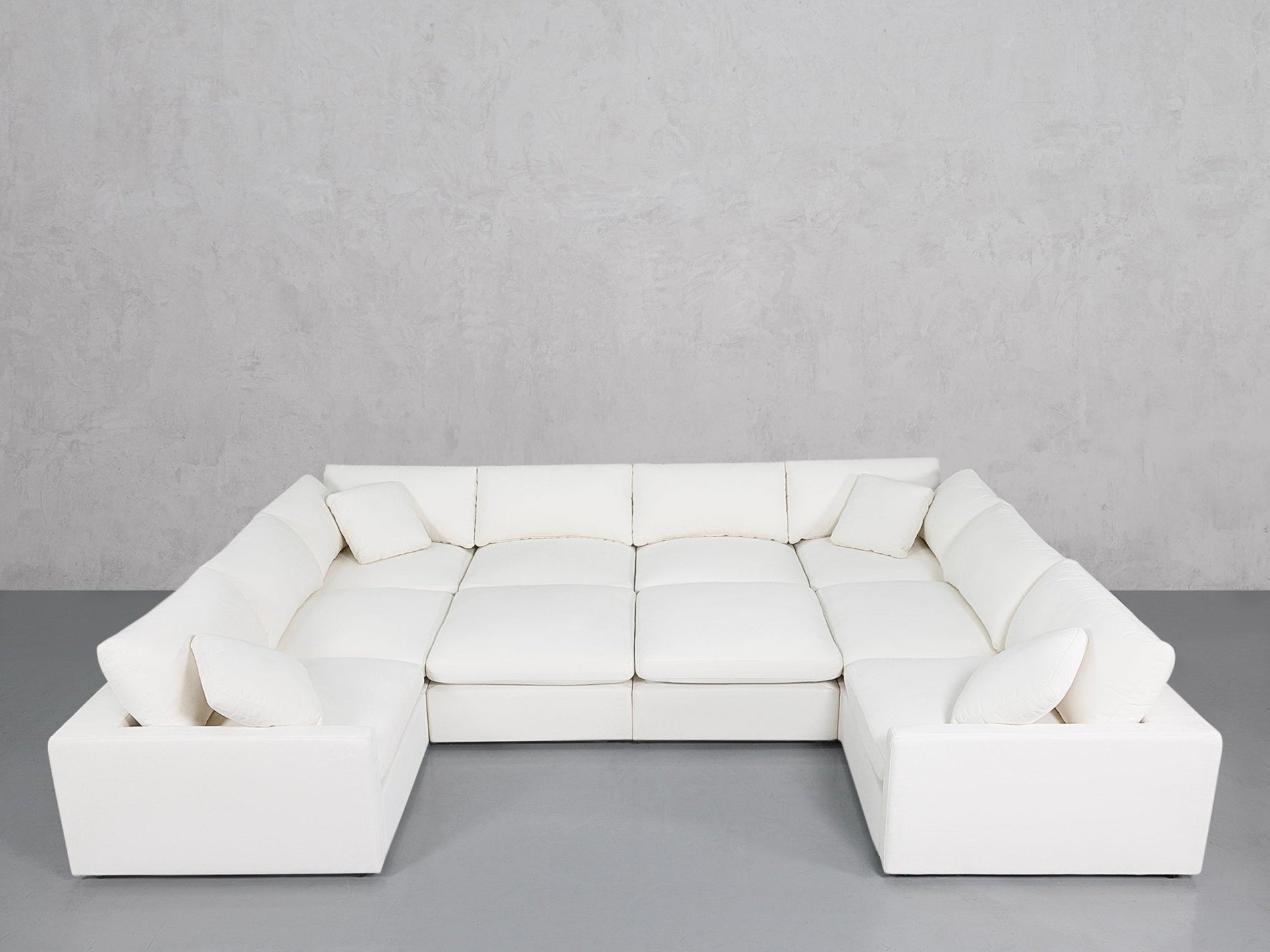 10-Seat Modular Closed Pit (Thin Arms) - 7th Avenue