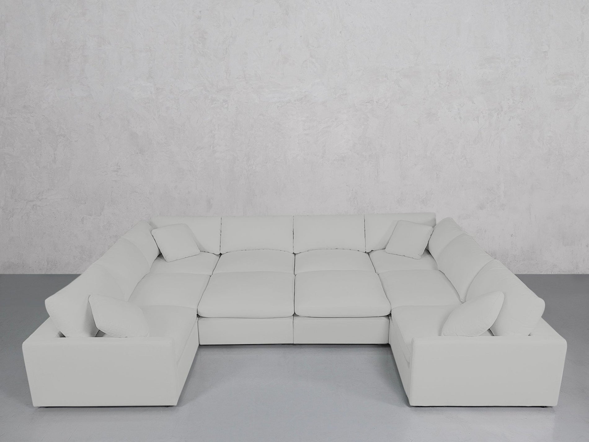 10-Seat Modular Closed Pit (Thin Arms) - 7th Avenue