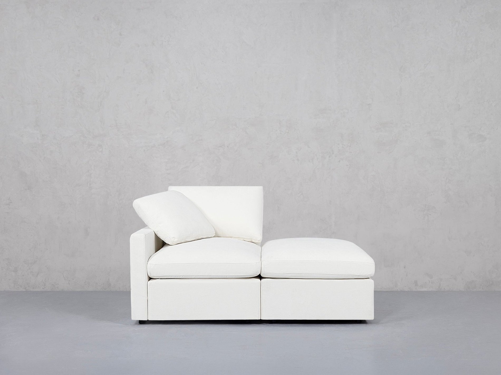 2-Seat Modular Lounger Loveseat (Thin Arm) - 7th Avenue