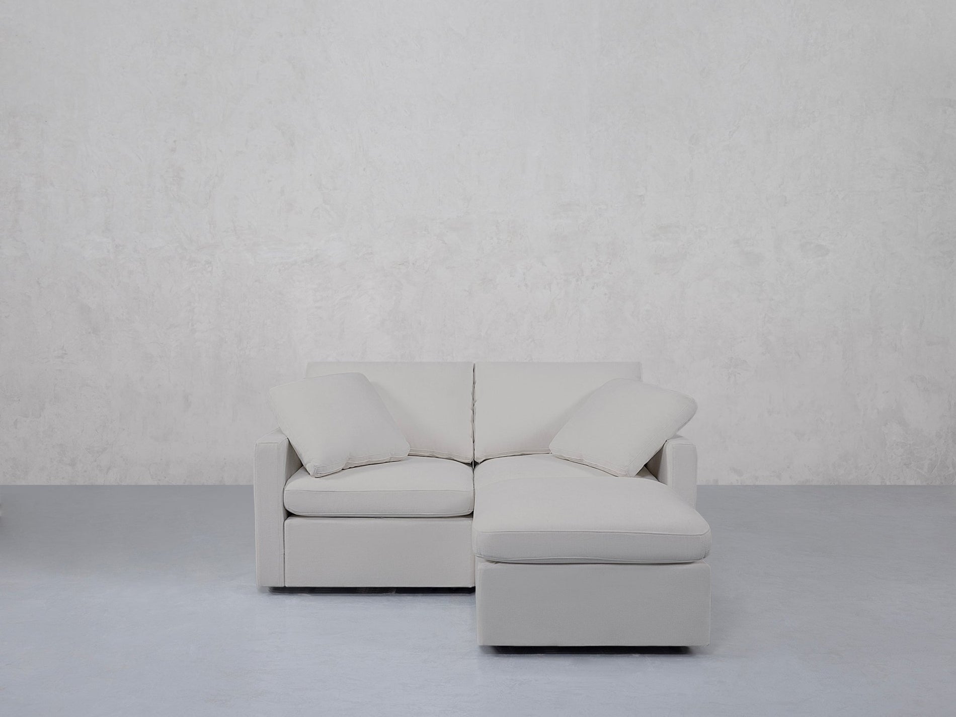 3-Seat Modular Chaise Sectional (Thin Arms) - 7th Avenue