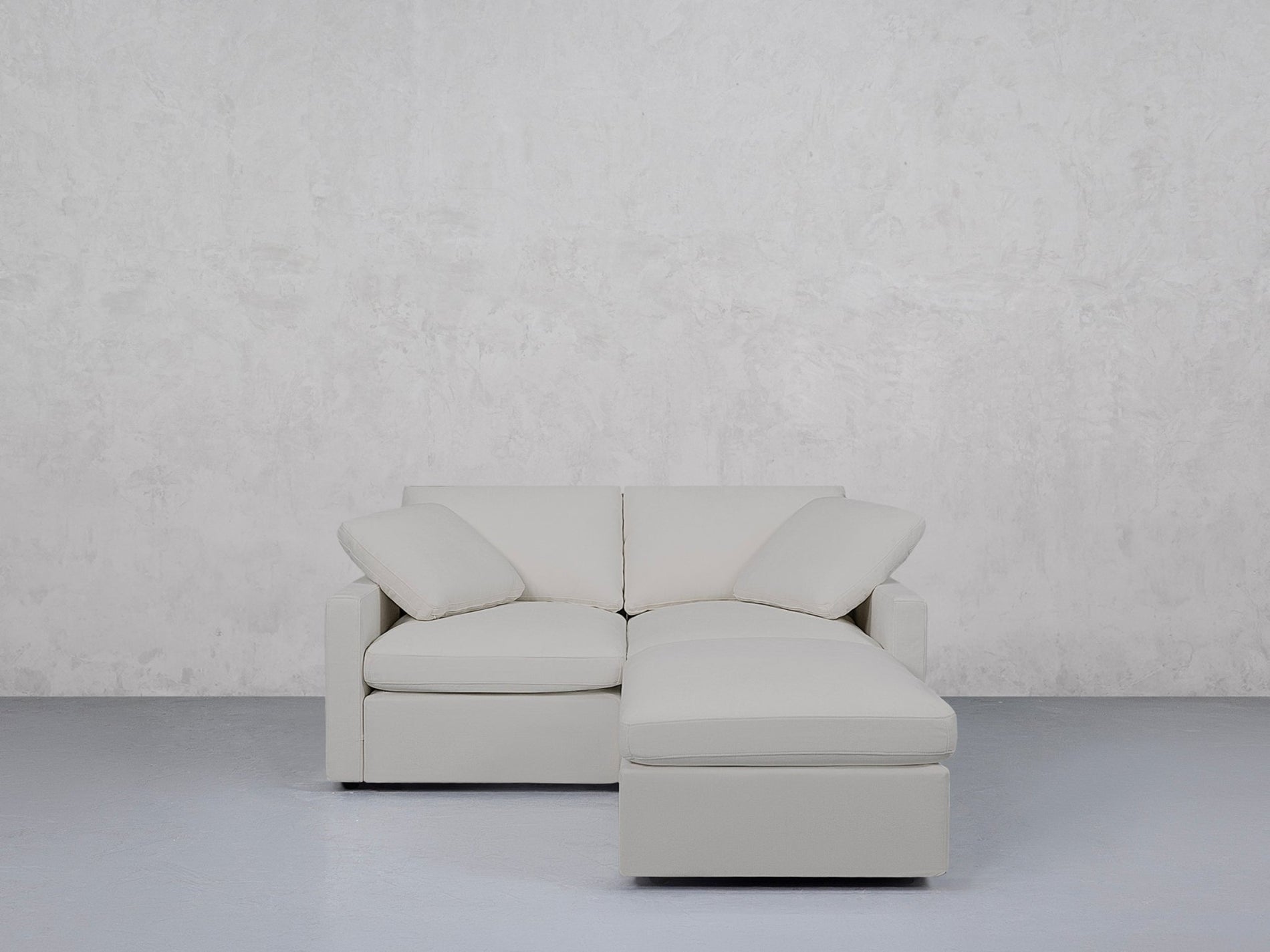 3-Seat Modular Chaise Sectional (Thin Arms) - 7th Avenue