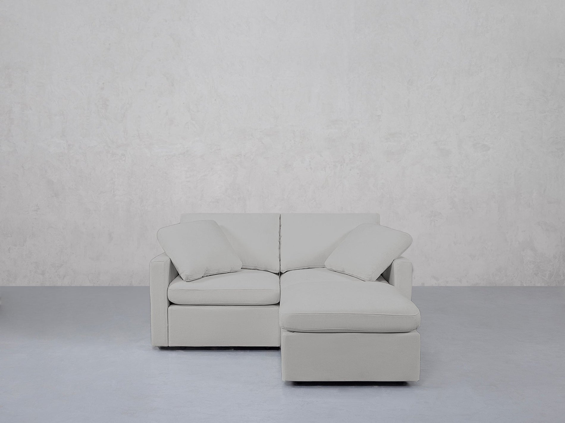 3-Seat Modular Chaise Sectional (Thin Arms) - 7th Avenue