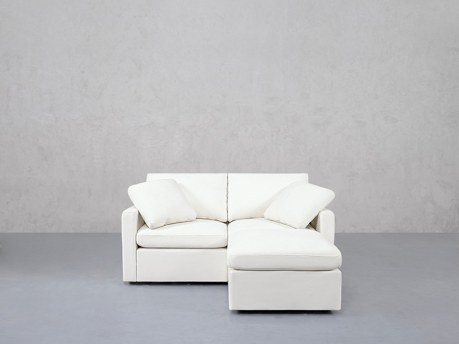 3-Seat Modular Chaise Sectional (Thin Arms) - 7th Avenue