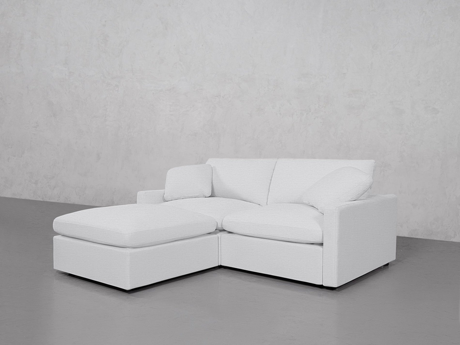 3-Seat Modular Chaise Sectional (Thin Arms) - 7th Avenue