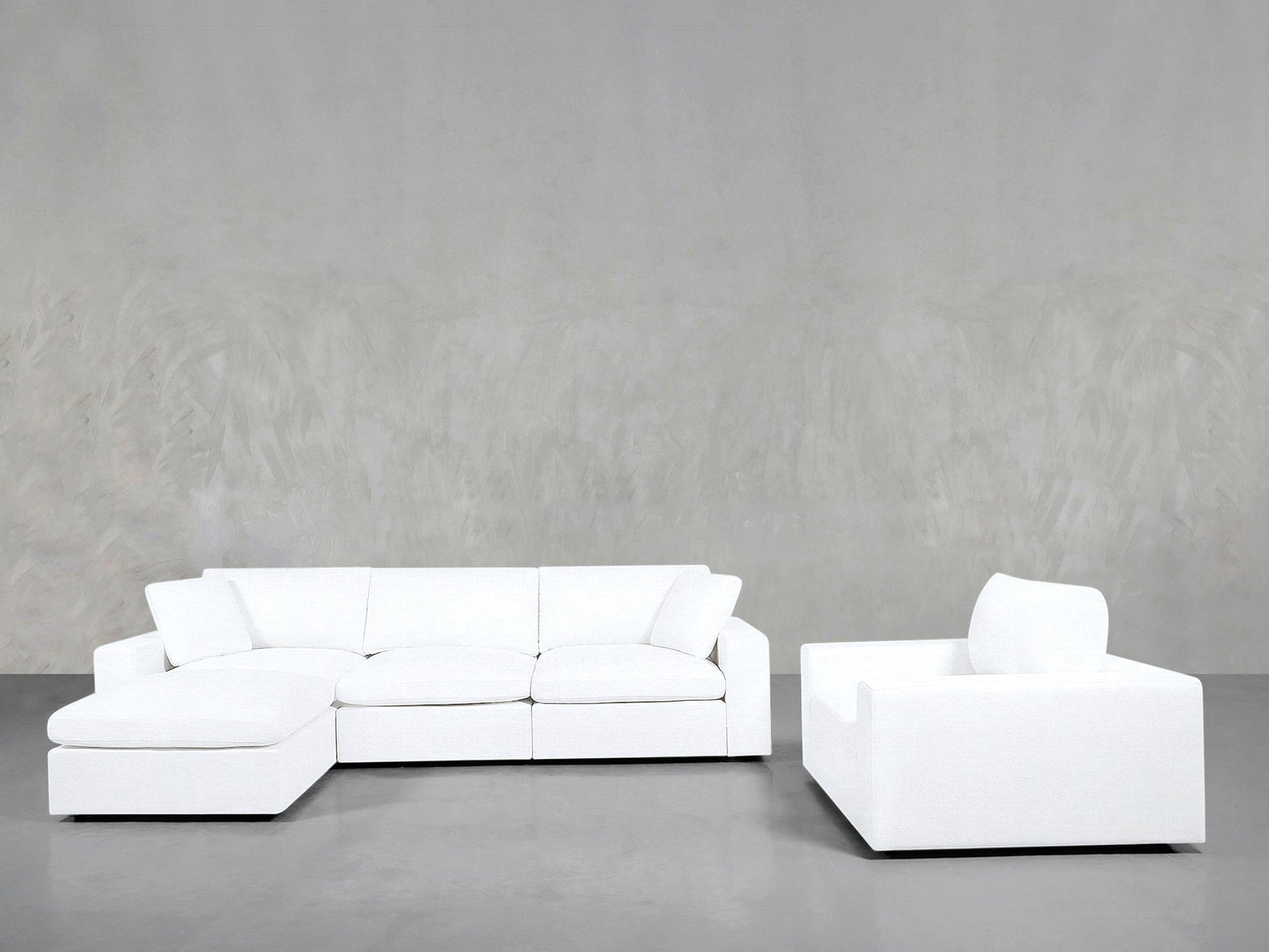 4 - 1 Sectional & Armchair Set - 7th Avenue