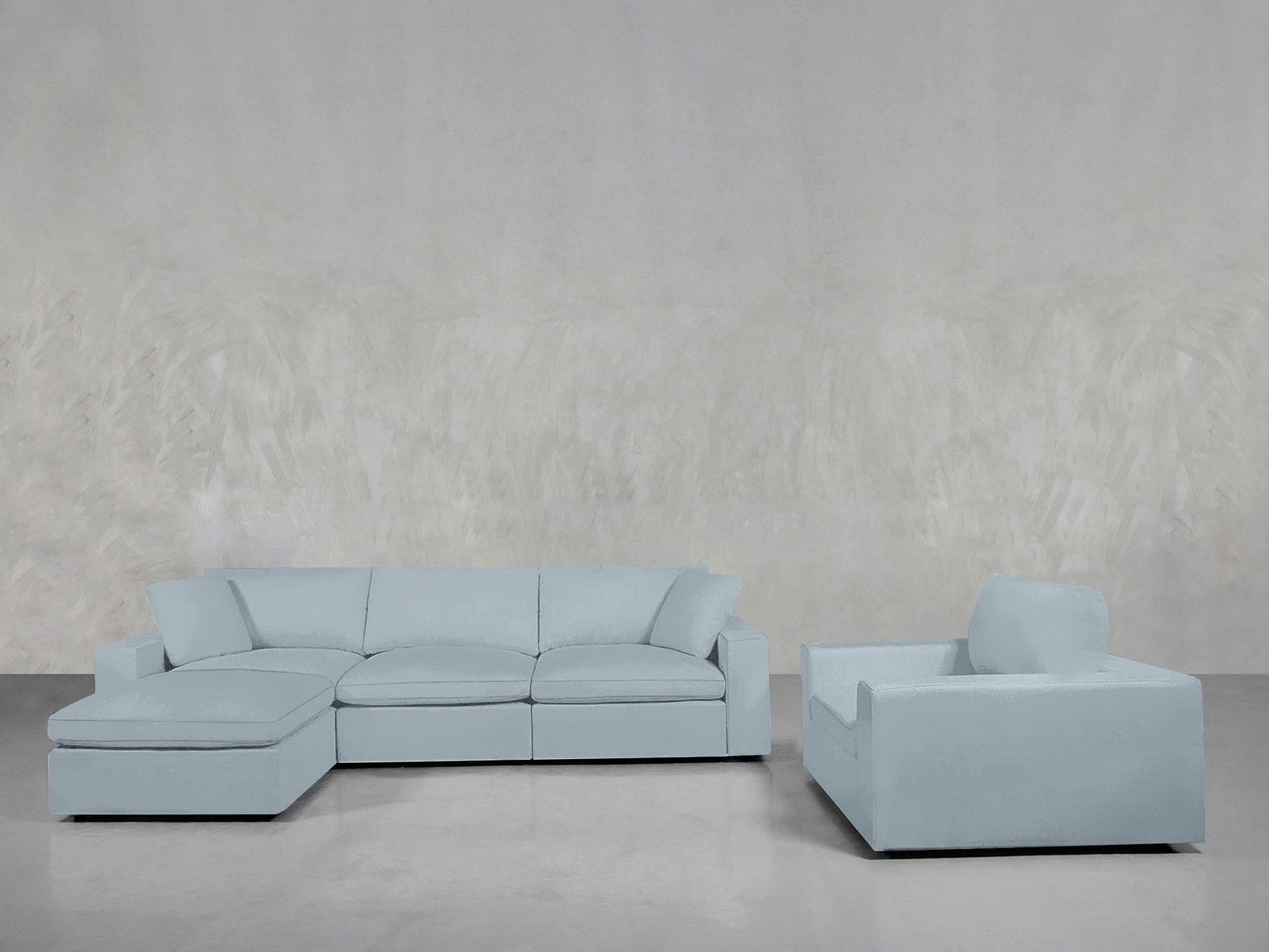 4 - 1 Sectional & Armchair Set - 7th Avenue