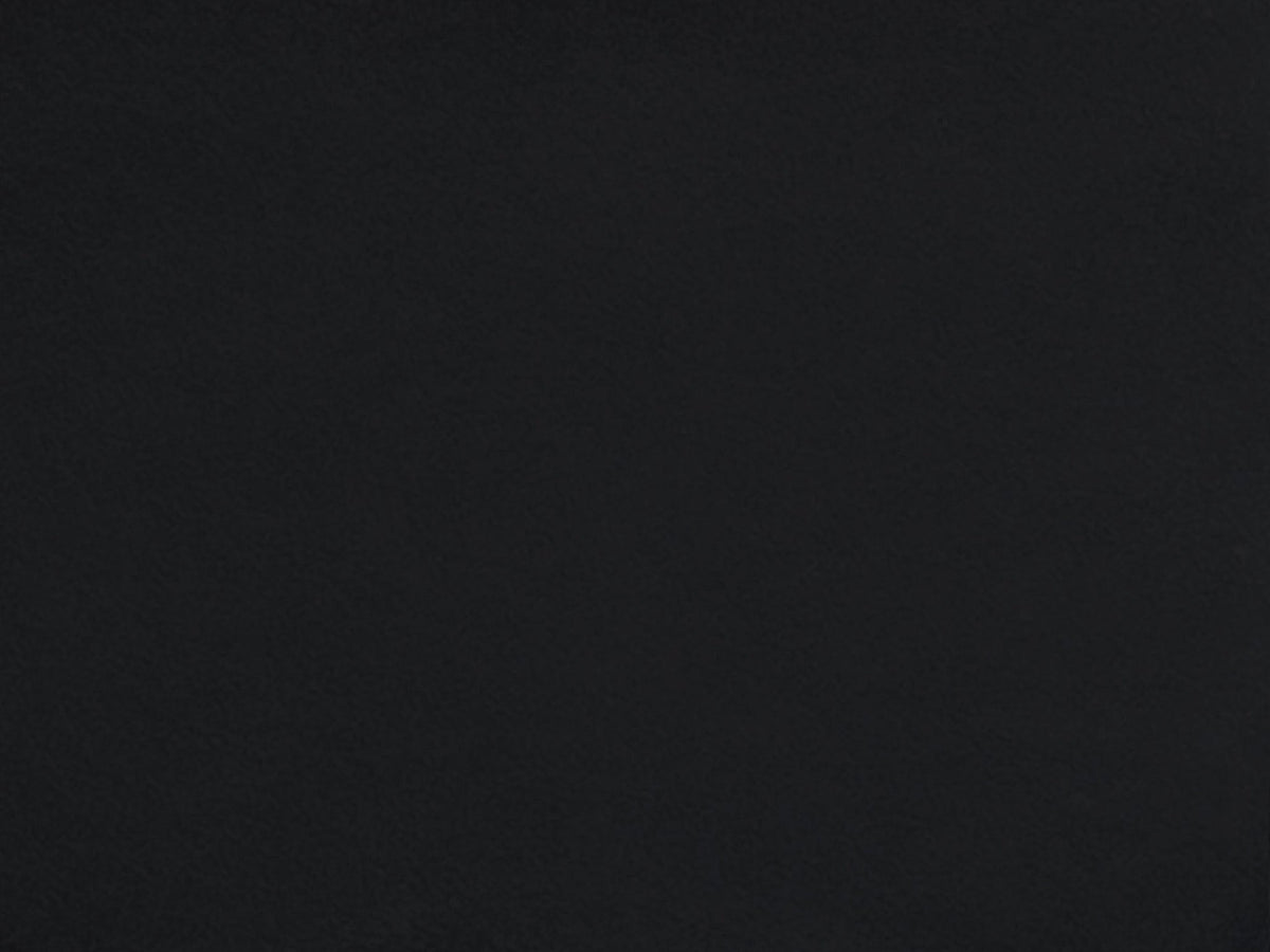 Onyx Black - Closeup - 7th Avenue