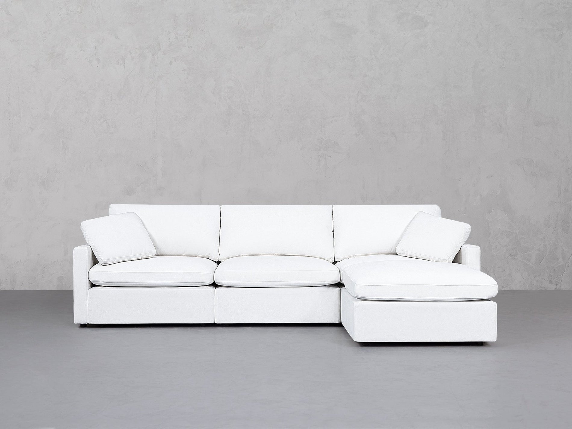 4-Seat Modular Chaise Sectional (Thin Arms) - 7th Avenue