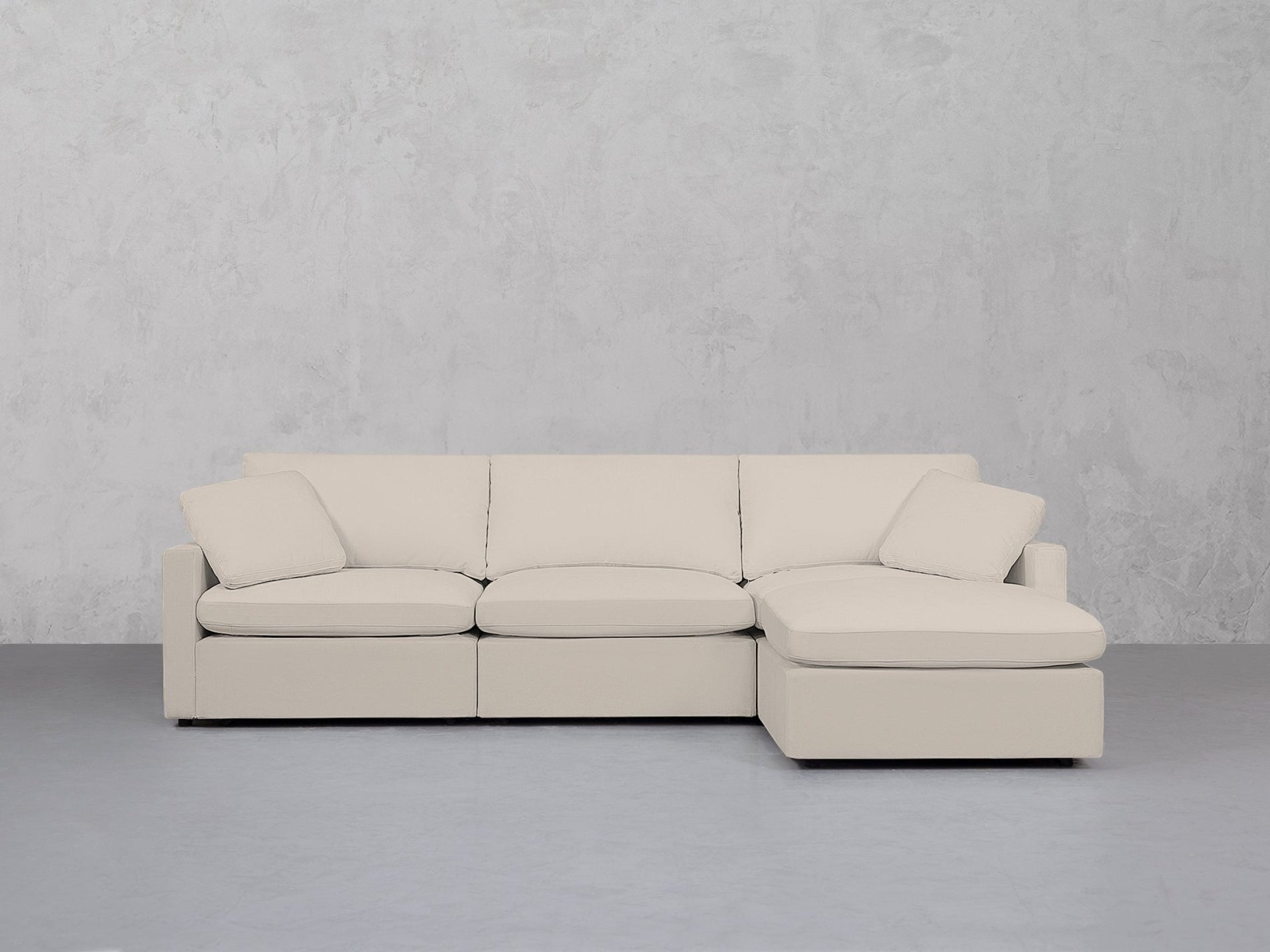 4-Seat Modular Chaise Sectional (Thin Arms) - 7th Avenue