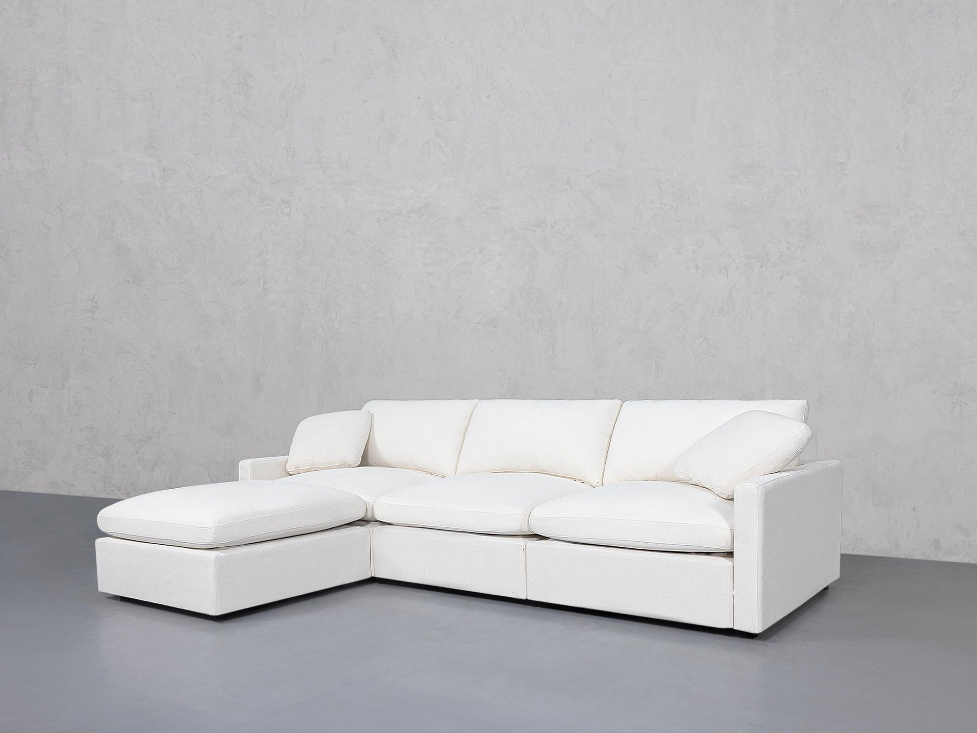 4-Seat Modular Chaise Sectional (Thin Arms) - 7th Avenue