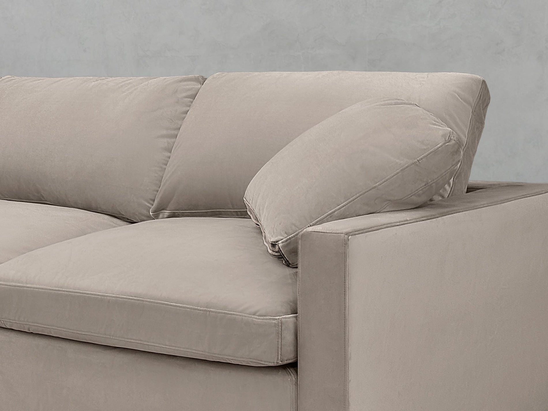 4-Seat Modular Chaise Sectional (Thin Arms) - 7th Avenue