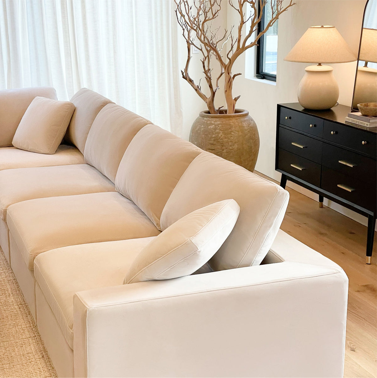 4 - Seat Modular Chaise Sectional with Ottoman - 7th Avenue