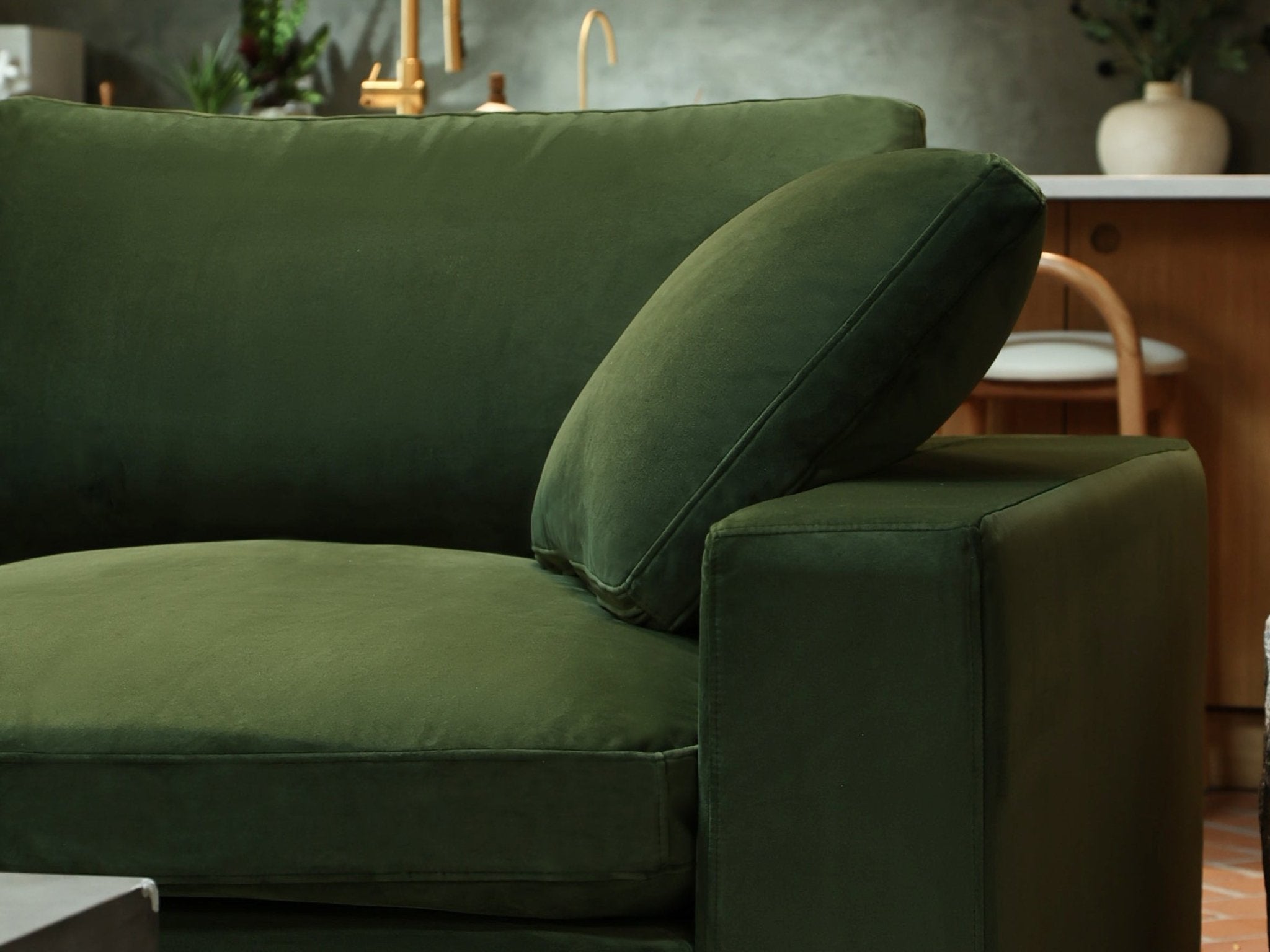 Olive Green (Velvet) - Lifestyle - 3 - 7th Avenue