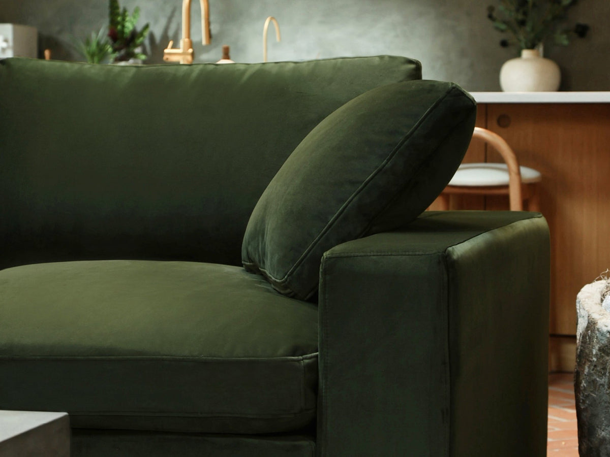 Olive Green (Velvet) - Lifestyle - 3 - 7th Avenue