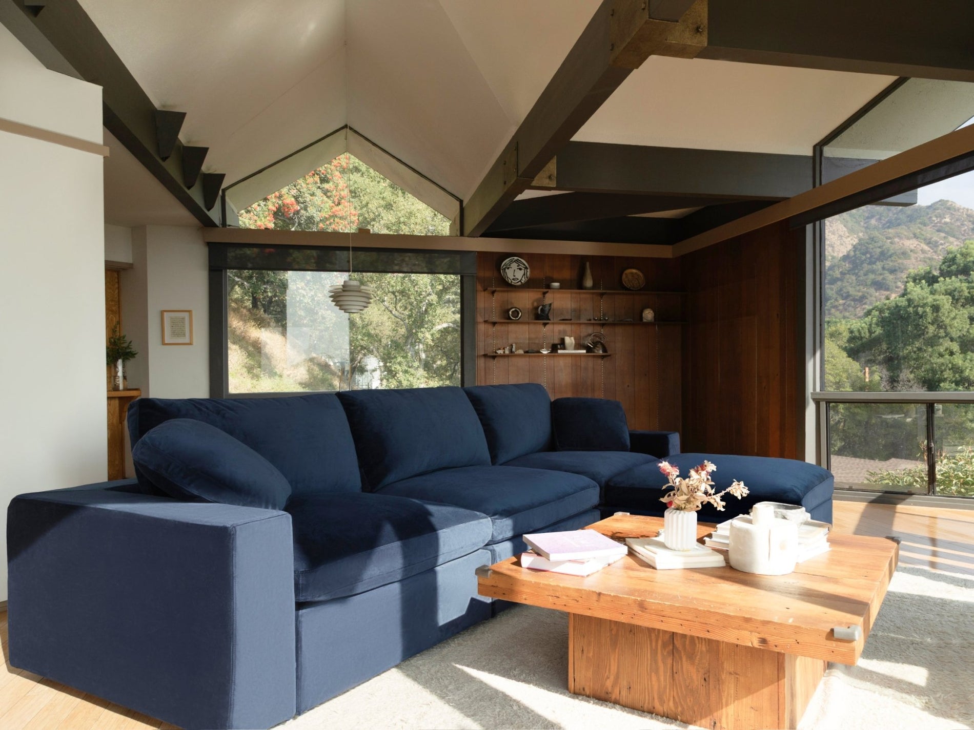 Navy Blue (Velvet) - Lifestyle - 1 - 7th Avenue