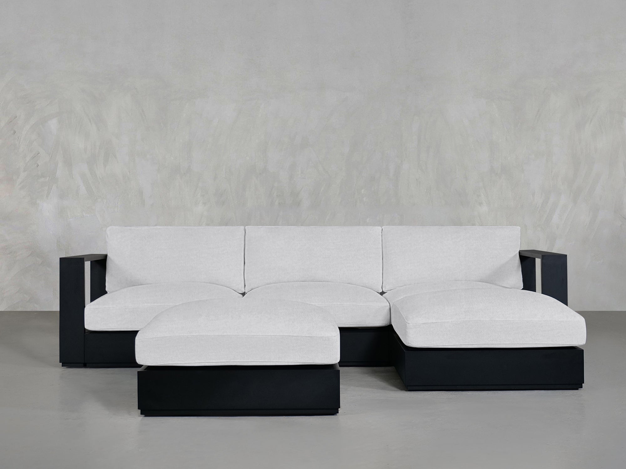 4-Seat Modular Chaise Sectional with Ottoman Aluminum Outdoor
