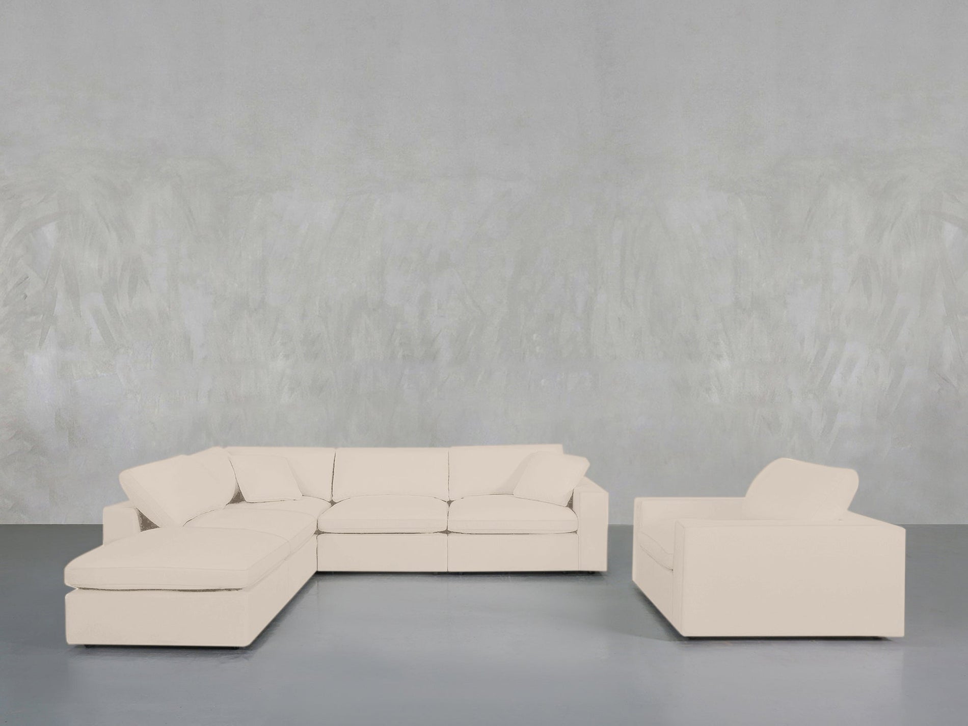 5 - 1 Sectional & Armchair Set - 7th Avenue