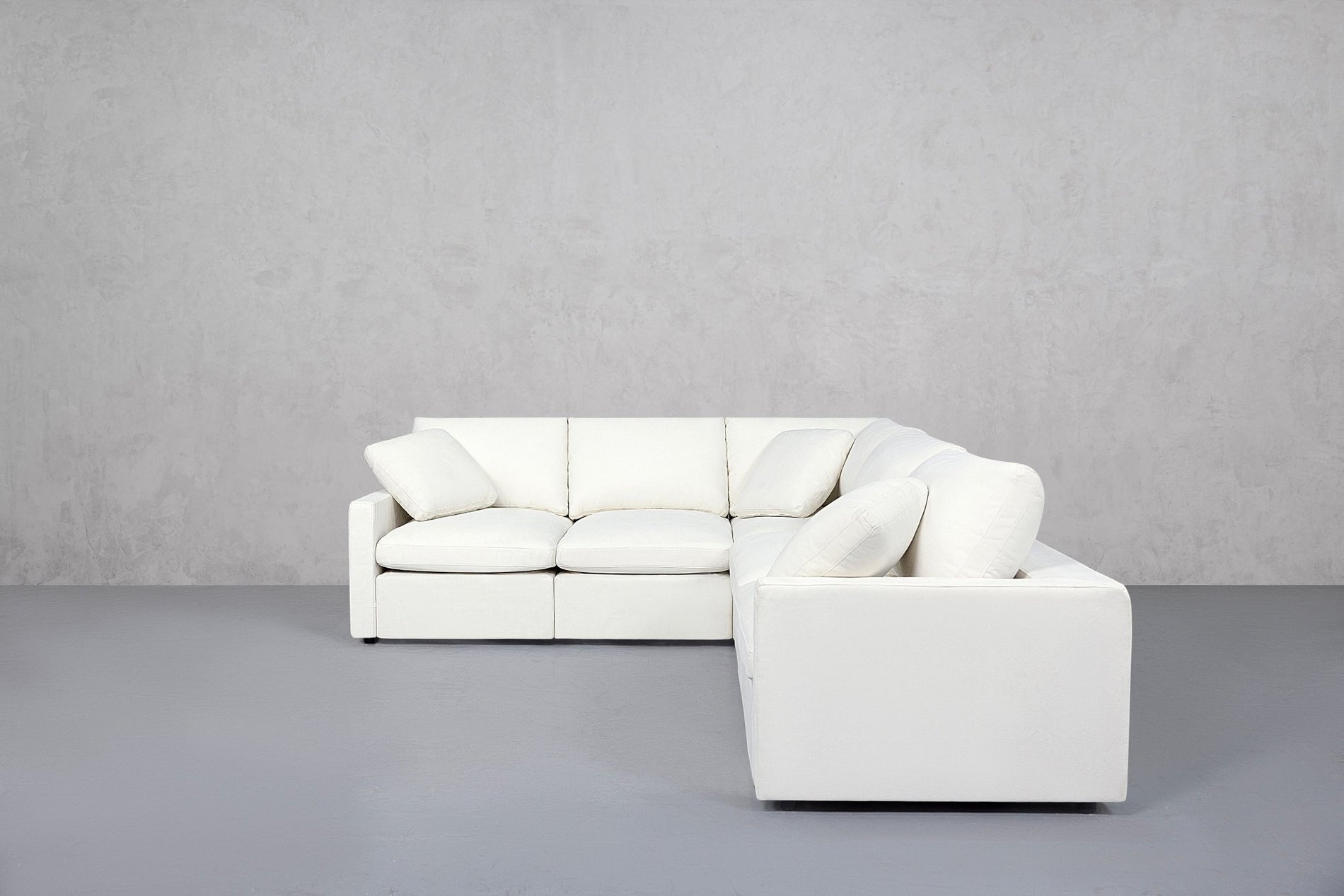 5-Seat Modular Corner Right Sectional (Thin Arms) - 7th Avenue