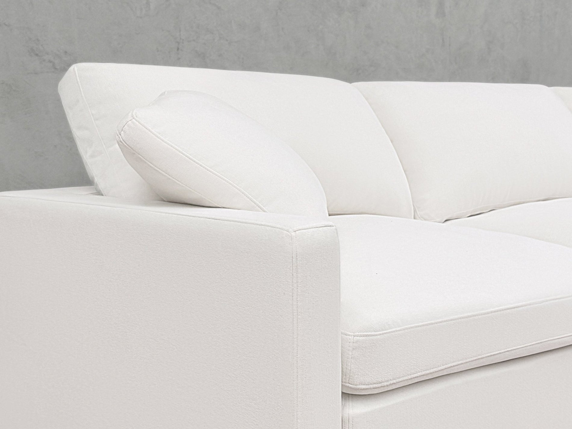 5-Seat Modular Corner Sectional (Thin Arms) - 7th Avenue