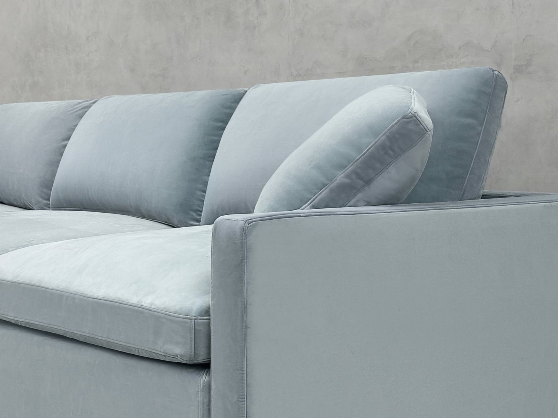 5-Seat Modular Corner Sectional (Thin Arms) - 7th Avenue