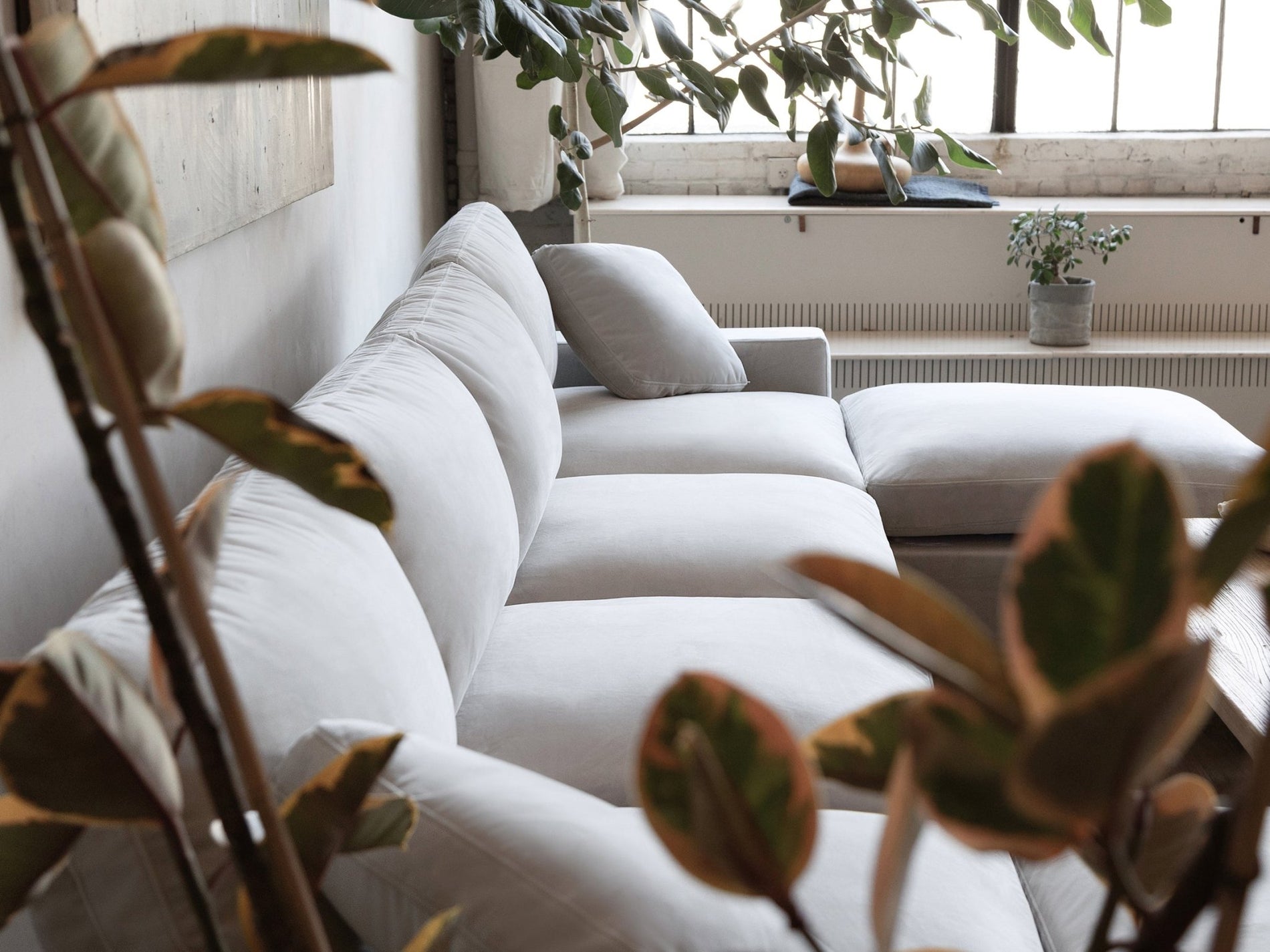 8 - Seat Modular U - Sectional - 7th Avenue