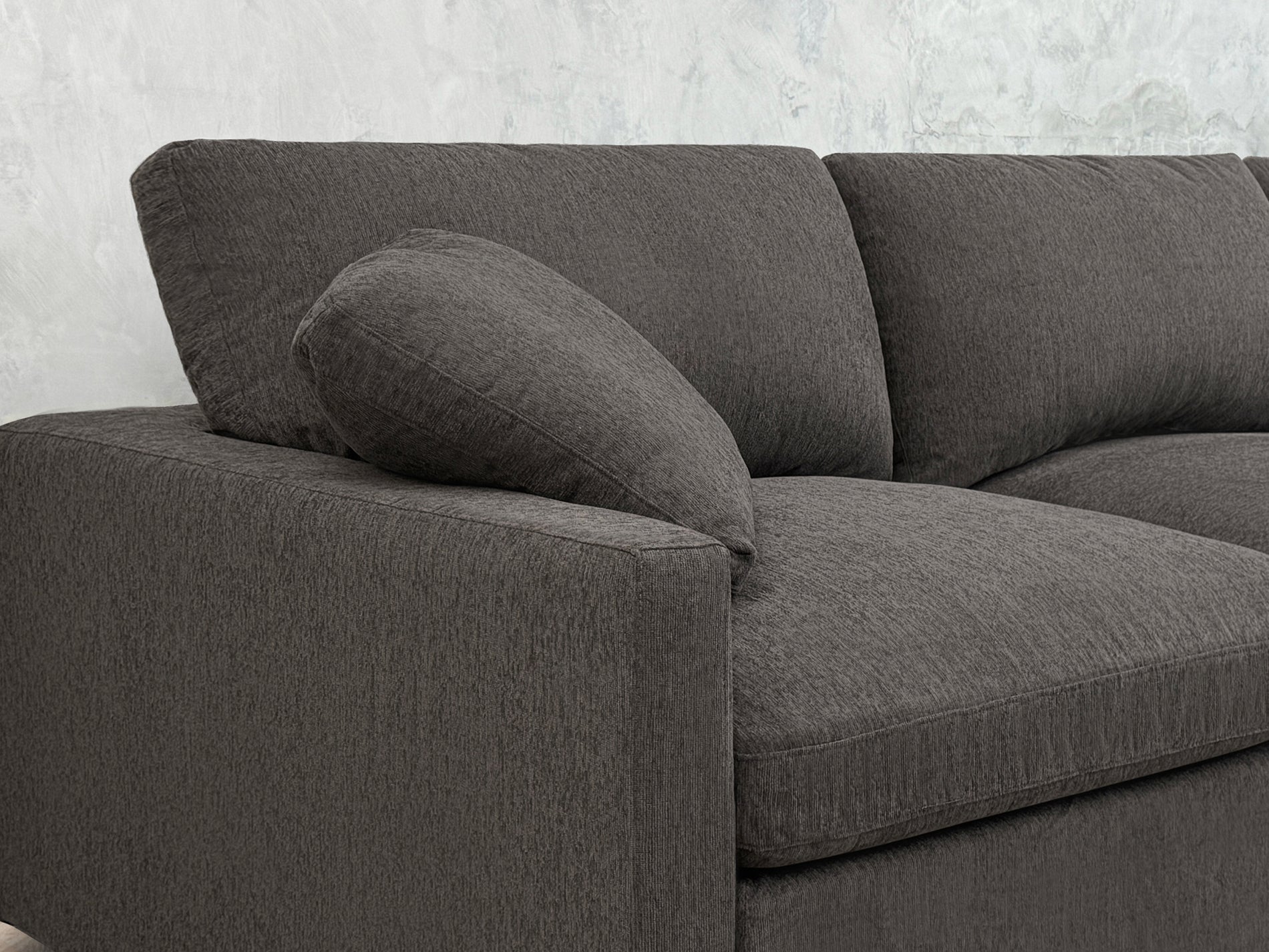 8-Seat Modular Daybed (Thin Arms)
