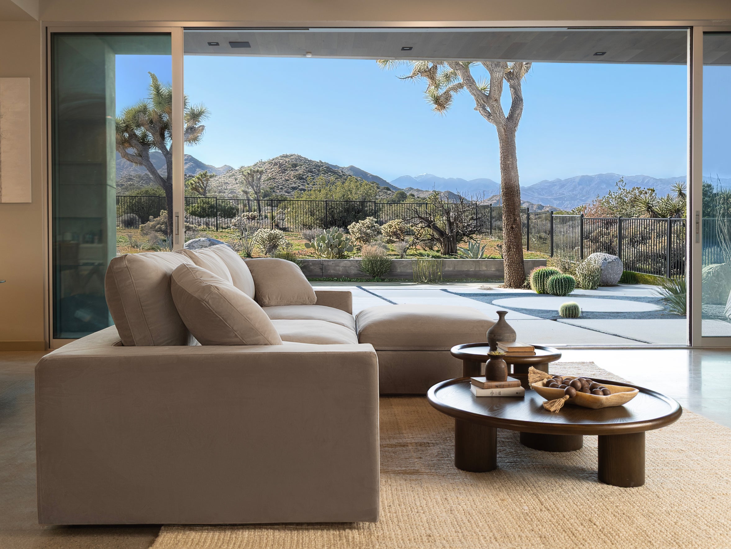 4-Seat Modular Chaise Sectional