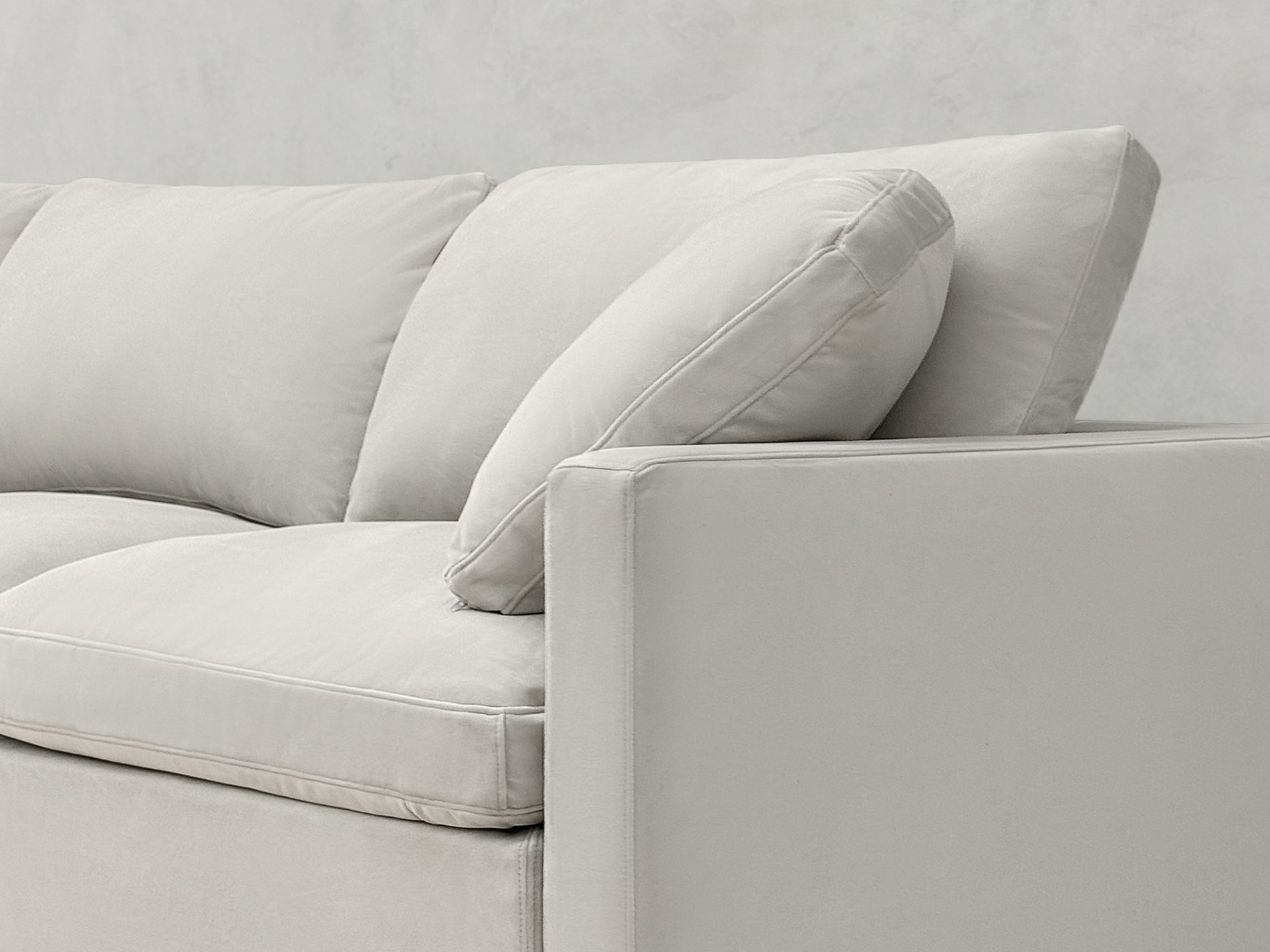 4-Seat Modular Corner Sectional (Thin Arms)