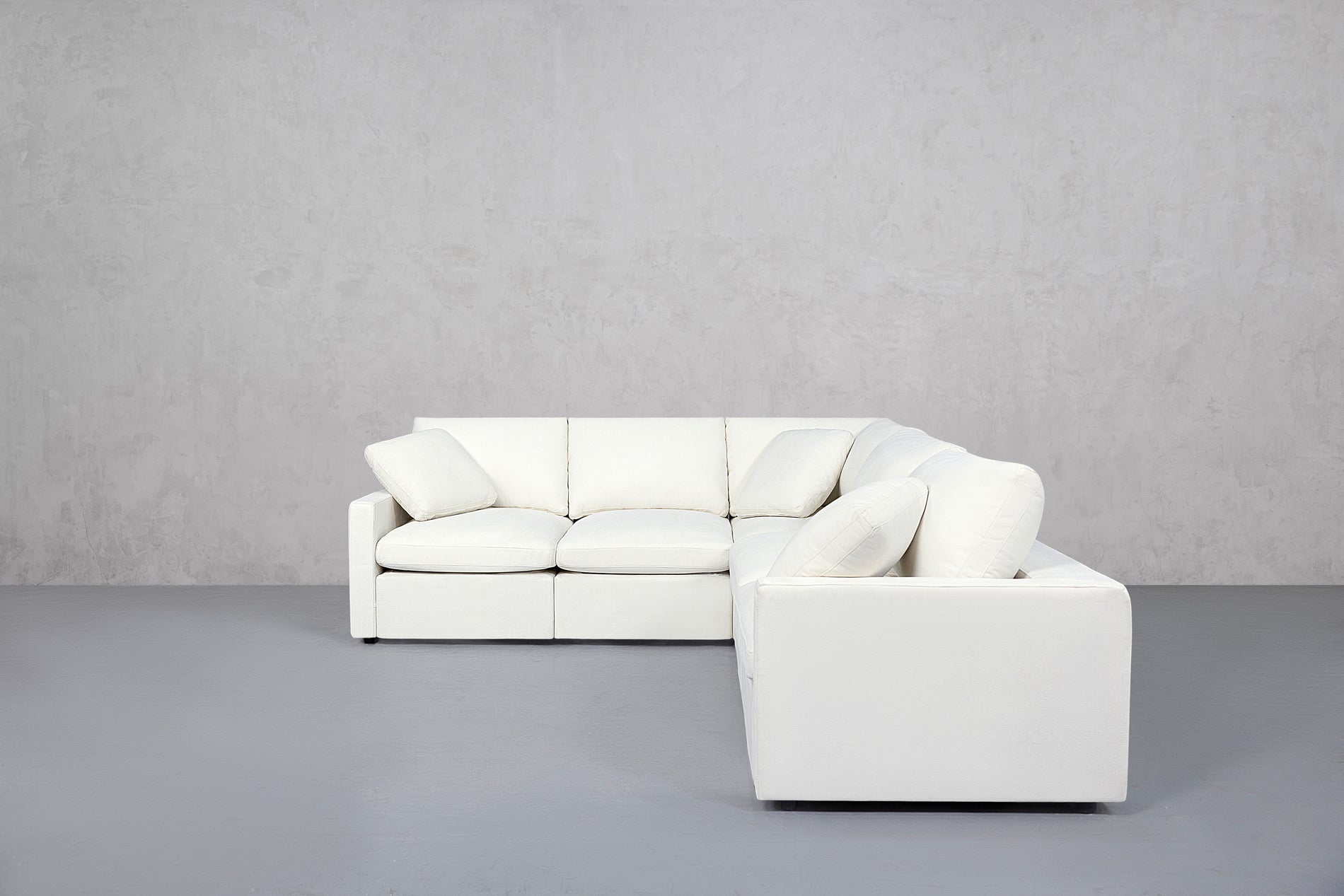 5-Seat Modular Corner Right Sectional (Thin Arms)
